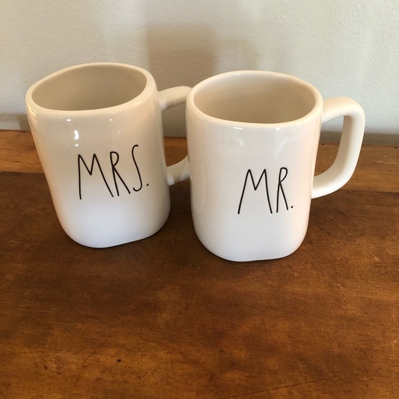 BOGO MUGS! Rae Dunn Mr. & Mrs. Mugs - Picture 4 of 4